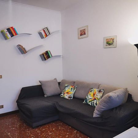 Appartamento Di Sara Рим Екстериор снимка